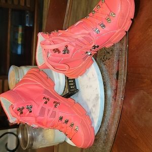Chase + Chloe Hot Pink Retro Sneakers!
